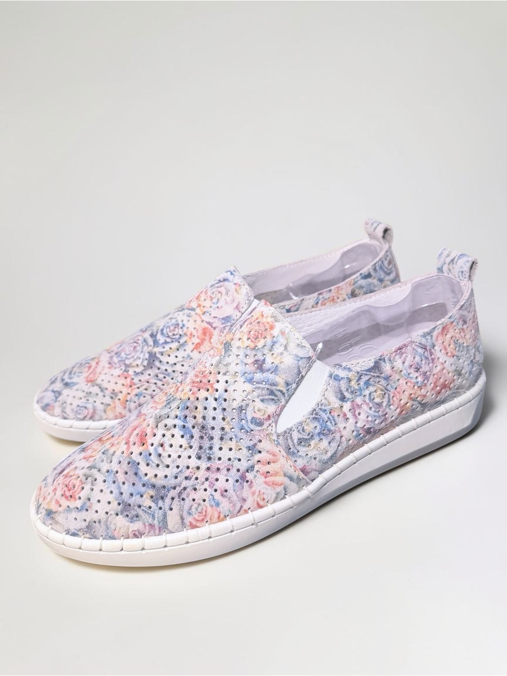Bernie Mev Floral Slip-On Sneakers EU37 New in Box